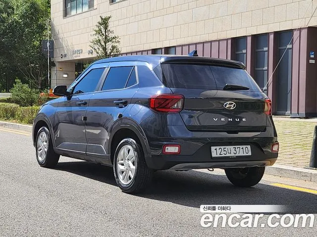 Hyundai Venue 2019 thumb 4