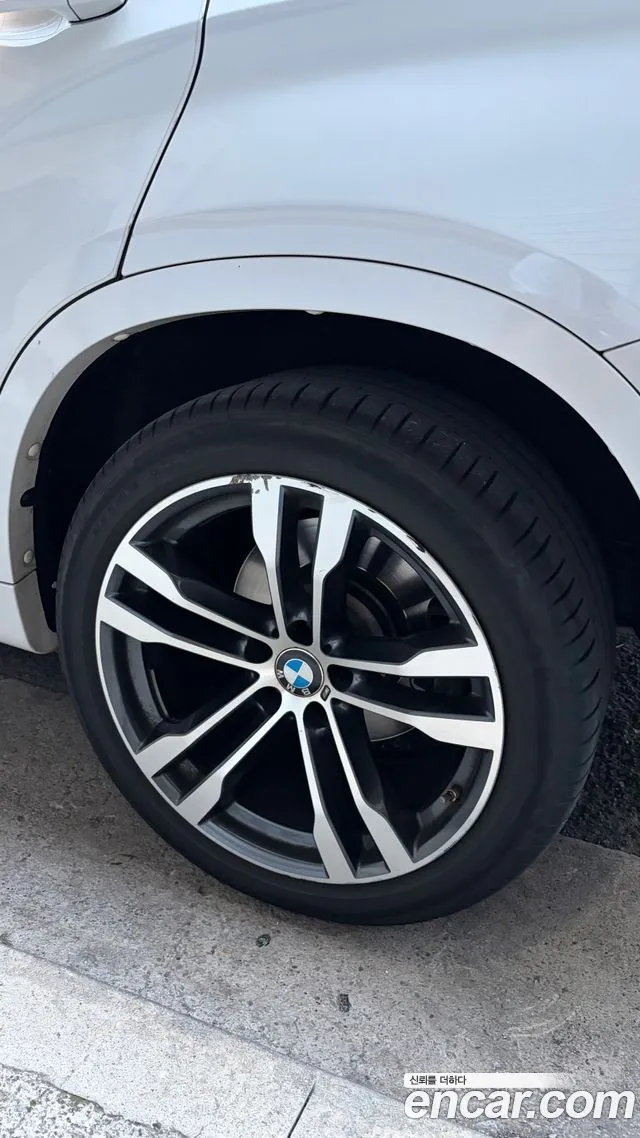 BMW X6 2018 thumb 5