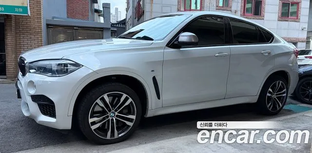 BMW X6 2018 thumb 11