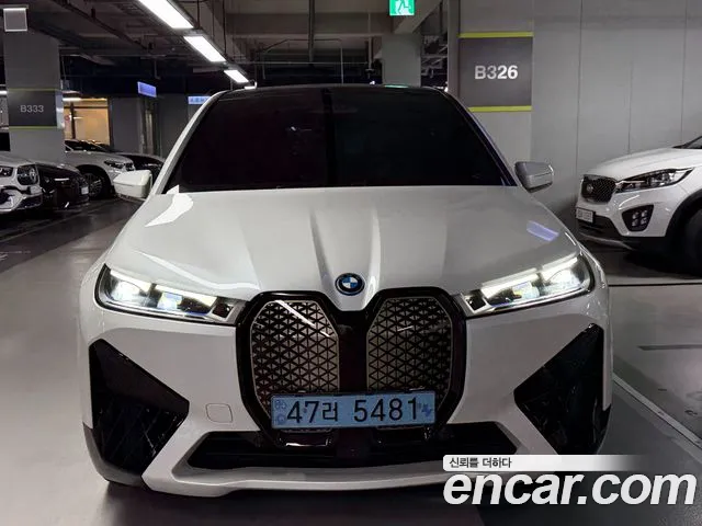 BMW iX 2021 thumb 2