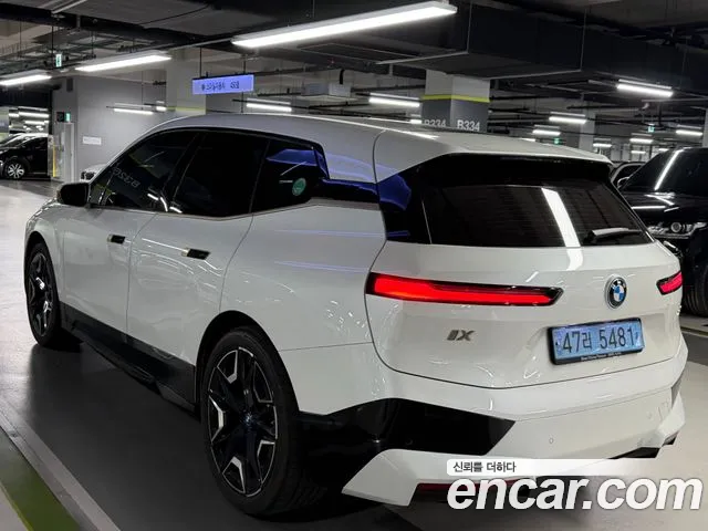 BMW iX 2021 thumb 4