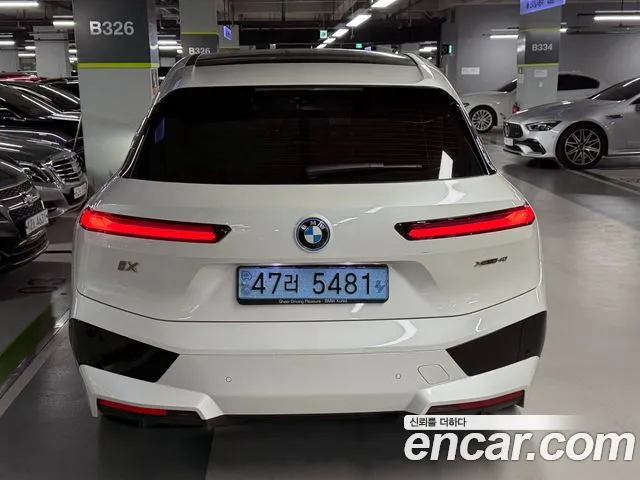 BMW iX 2021 thumb 6