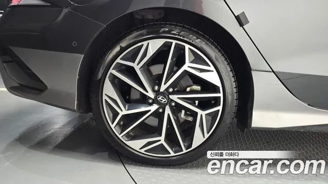 Hyundai IONIQ 6 2024 thumb 5