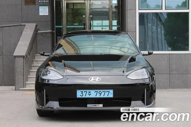 Hyundai IONIQ 6 2023 thumb 2