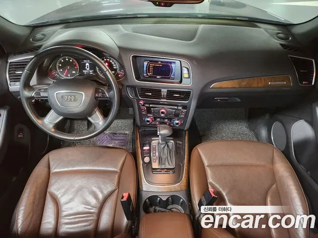 Audi Q5 2013 thumb 5