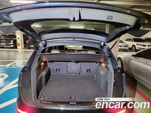 Audi Q5 2013 thumb 8