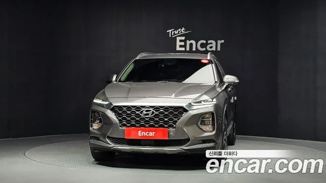 Hyundai Santa Fe 2019 thumb 3