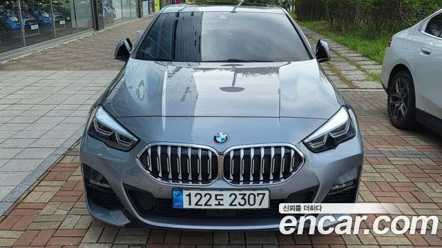 BMW 2-Series 2023 thumb 6