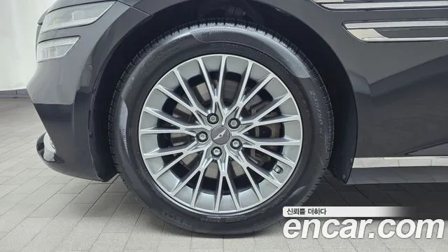 Genesis G80 2022 thumb 4