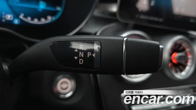 Mercedes-Benz GLC 2023 thumb 9