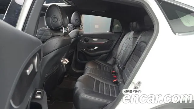 Mercedes-Benz GLC 2023 thumb 12