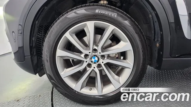 BMW X6 2017 thumb 4