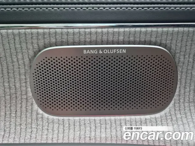 Genesis G90 2023 thumb 10