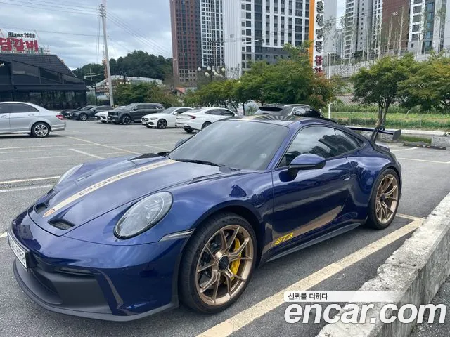 Porsche 911 2022 thumb 11