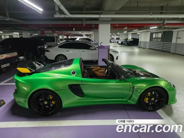 Lotus Exige 2015 thumb 6