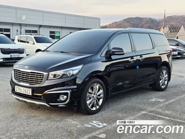 Kia Carnival 2015 thumb 2