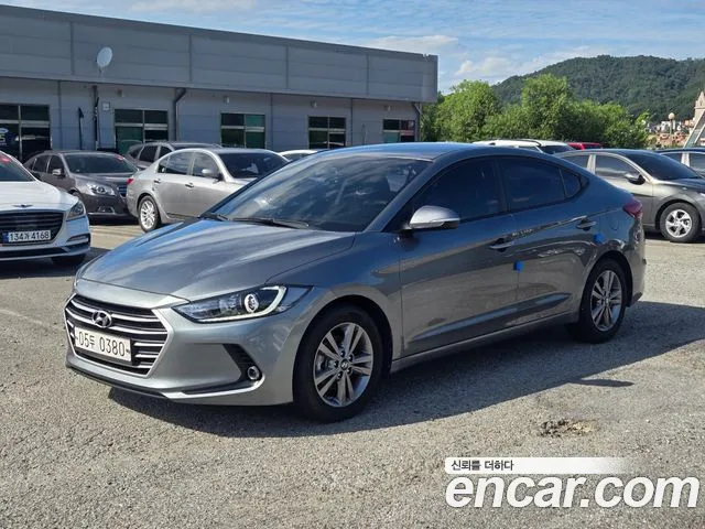 Hyundai Avante 2016 thumb 3