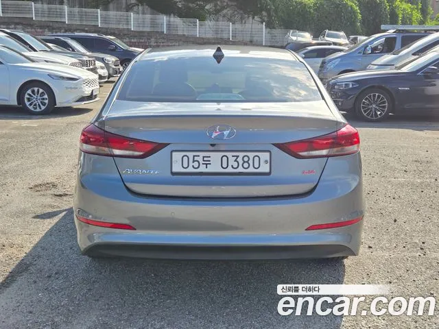 Hyundai Avante 2016 thumb 4