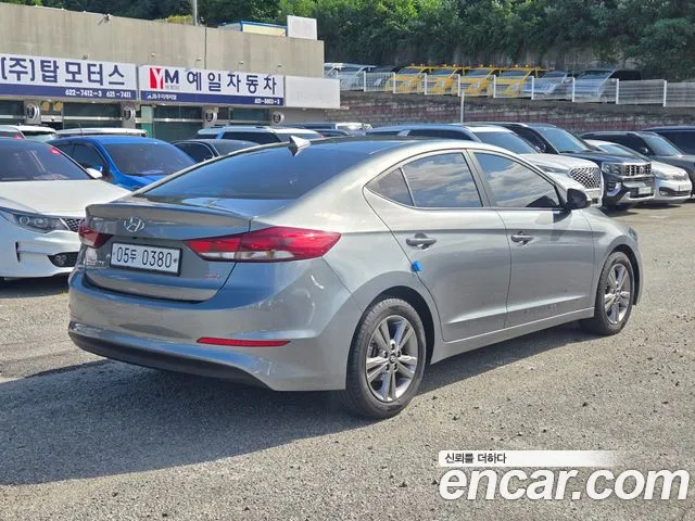 Hyundai Avante 2016 thumb 5