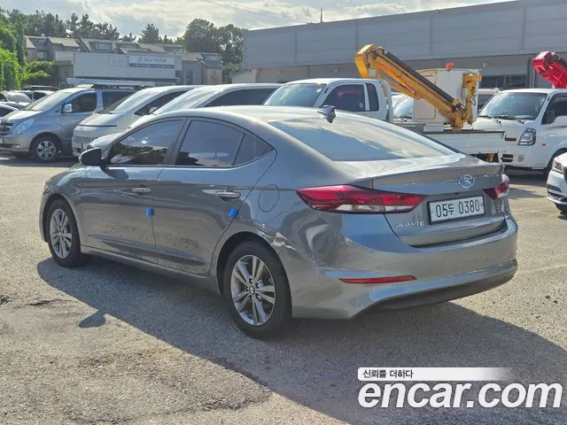 Hyundai Avante 2016 thumb 6