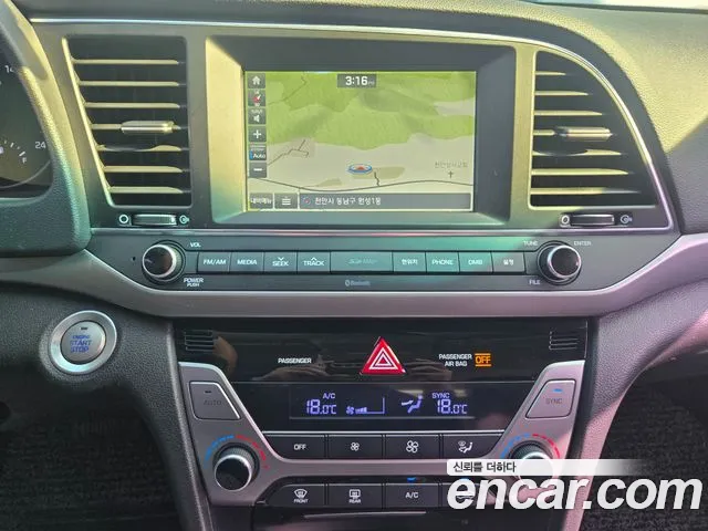 Hyundai Avante 2016 thumb 10