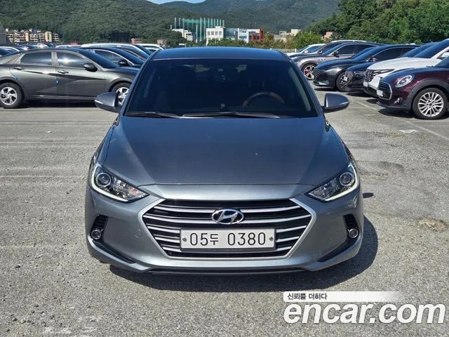 Hyundai Avante 2016 thumb 12