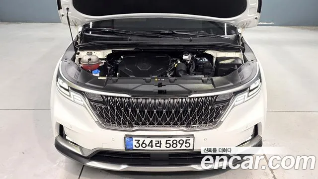 Kia Carnival 2022 thumb 6