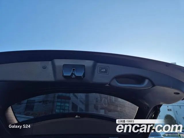 Hyundai Santa Fe 2016 thumb 6