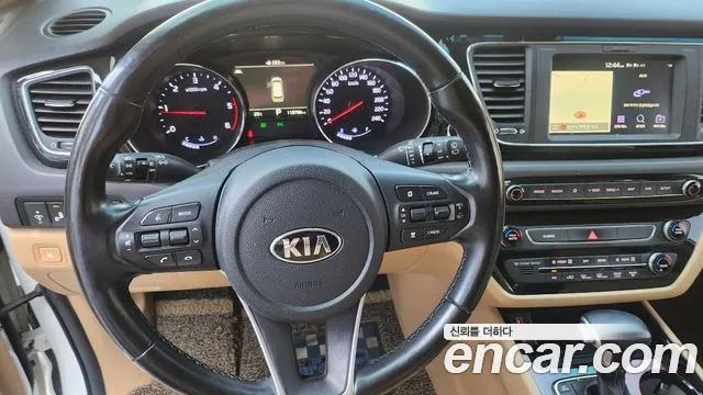 Kia Carnival 2019 thumb 7