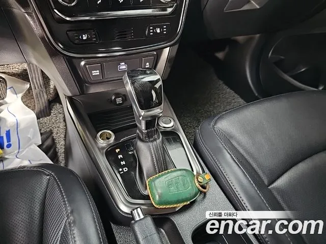KG_Mobility_Ssangyong TIBOLI 2022 thumb 10