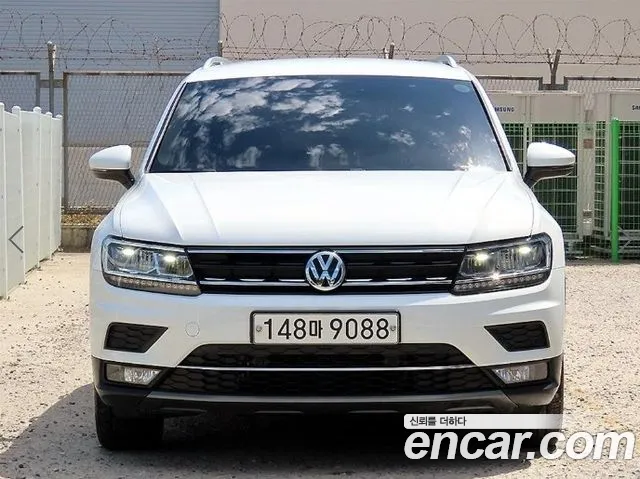 Volkswagen Tiguan 2019 thumb 12