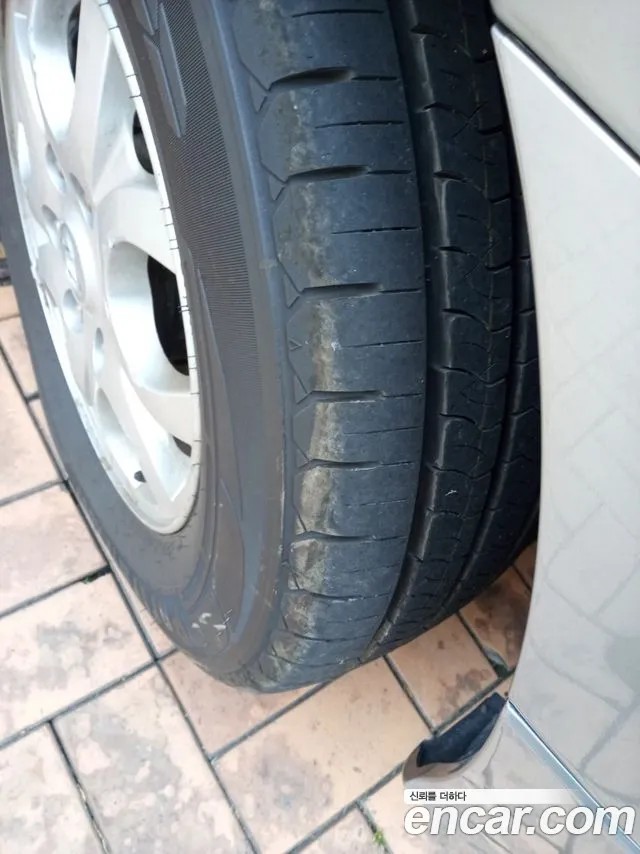 Hyundai Starex 2010 thumb 4