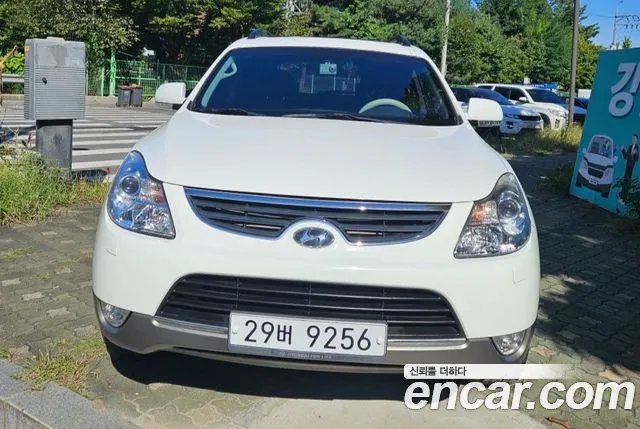 Hyundai Veracruz 2010 thumb 3