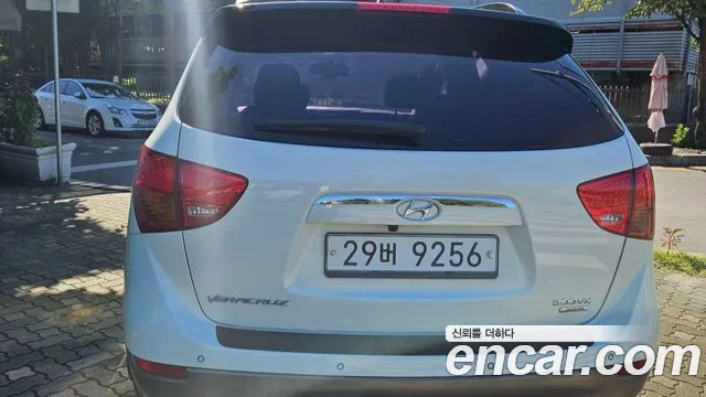 Hyundai Veracruz 2010 thumb 4
