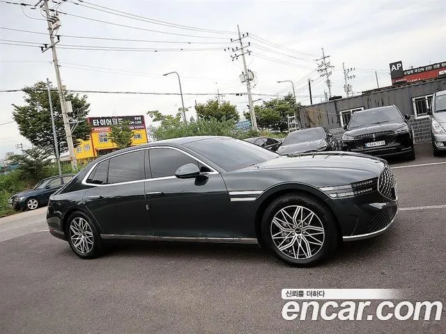 Genesis G90 2022 thumb 4