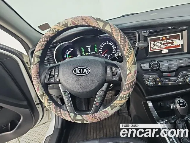 Kia K5 2011 thumb 9