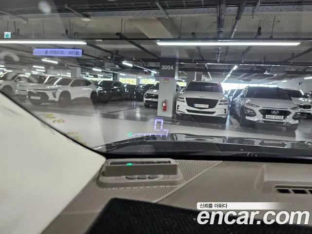 Kia Carnival 2022 thumb 10