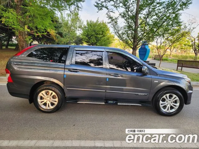 KG_Mobility_Ssangyong KORANDO 2015 thumb 7