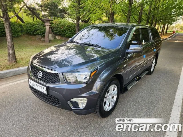 KG_Mobility_Ssangyong KORANDO 2015 thumb 12