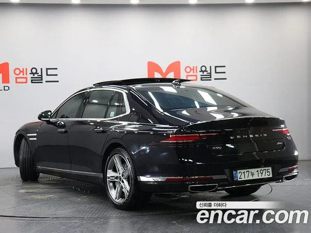 Genesis G90 2022 thumb 3