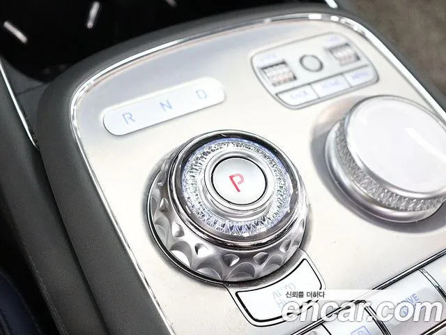 Genesis G90 2022 thumb 9