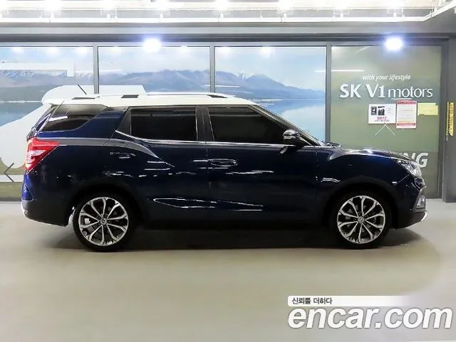 KG_Mobility_Ssangyong TIBOLI 2016 thumb 3
