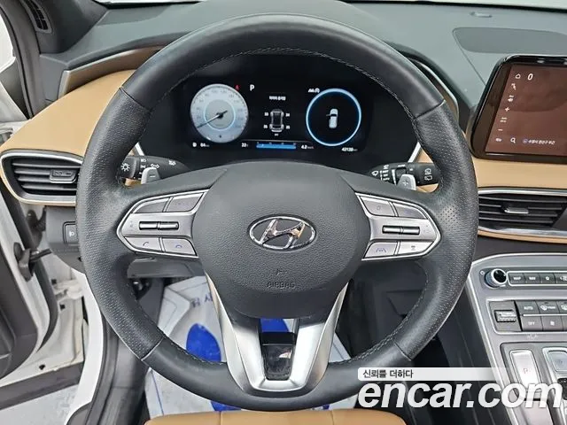 Hyundai Santa Fe 2023 thumb 9