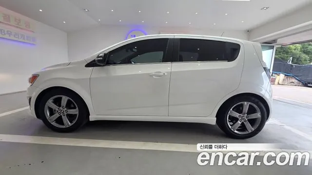 ChevroletGMDaewoo Aveo 2014 thumb 5