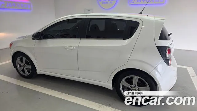 ChevroletGMDaewoo Aveo 2014 thumb 7