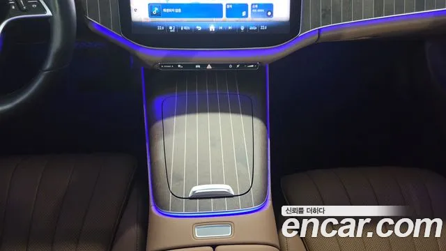 Mercedes-Benz E-Класс 2025 thumb 9