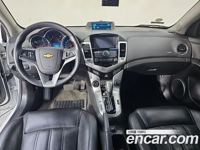 ChevroletGMDaewoo Cruze 2011 thumb 5