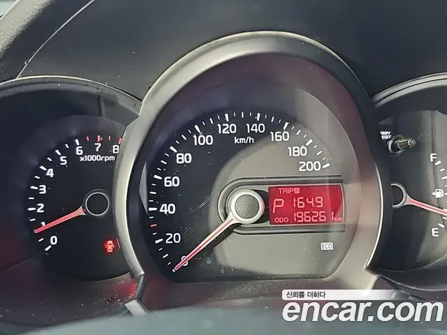 Kia Morning 2013 thumb 7