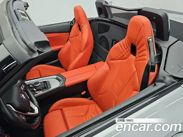 BMW Z4 2019 thumb 12