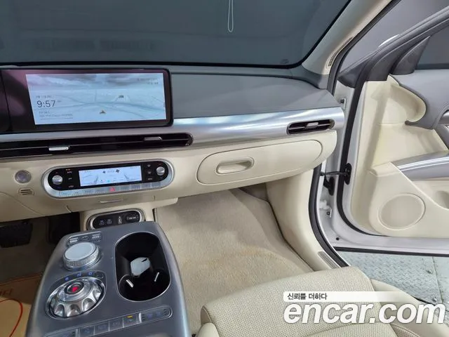 Genesis GV60 2022 thumb 10